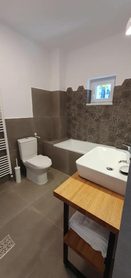 The Pines Serviced Apartments Braşov Eksteriør bilde