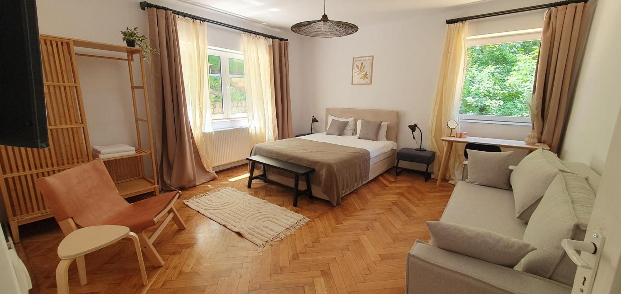 The Pines Serviced Apartments Braşov Eksteriør bilde